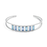 Drop-Shaped Lobe Earrings And 14K Gold Pvd Coating With Chrysolite Color Crystals. | Bym214